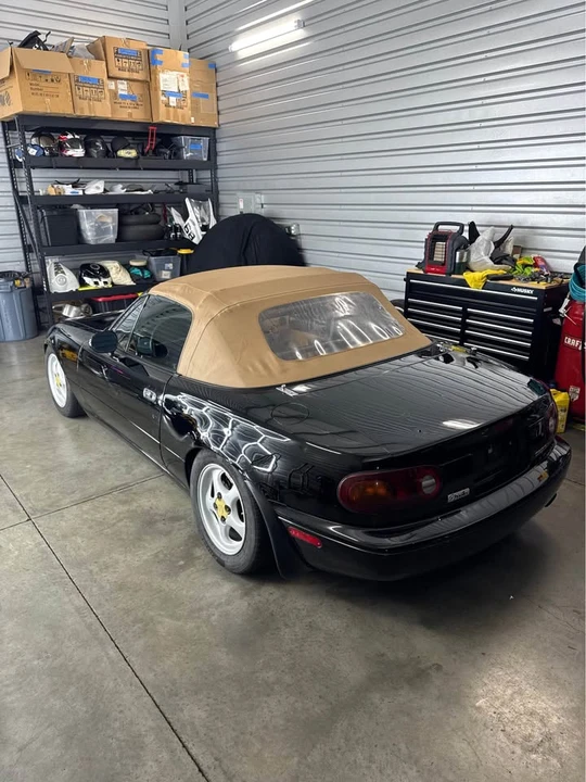1992 Mazda NA MX-5 Miata - Image 8 of 12