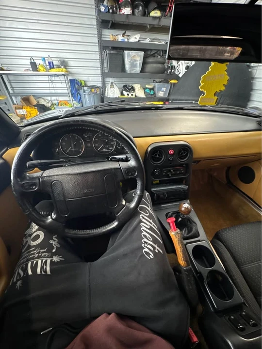 1992 Mazda NA MX-5 Miata - Image 10 of 12