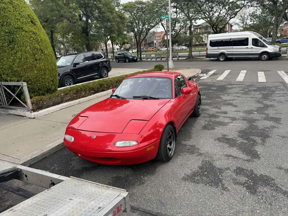 1992 Mazda NA MX-5 Miata - Image 9 of 9