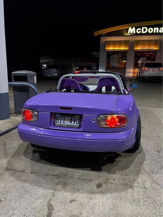 1992 Mazda NA MX-5 Miata - Image 5 of 6