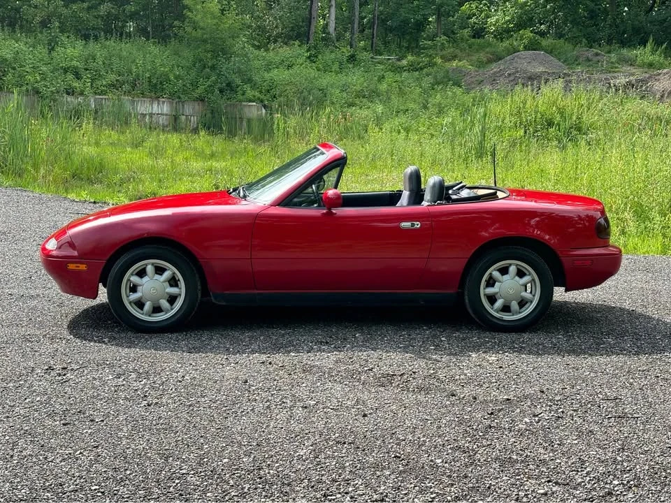 1992 Mazda NA MX-5 Miata - Image 6 of 8