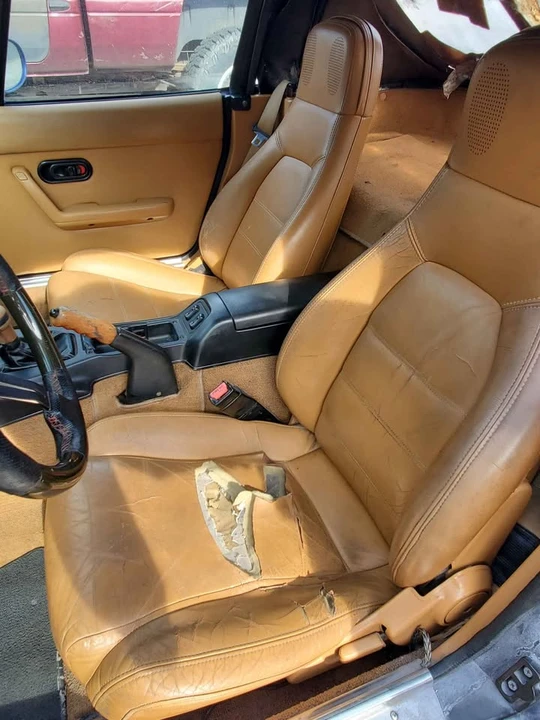 1992 Mazda NA MX-5 Miata - Image 11 of 12