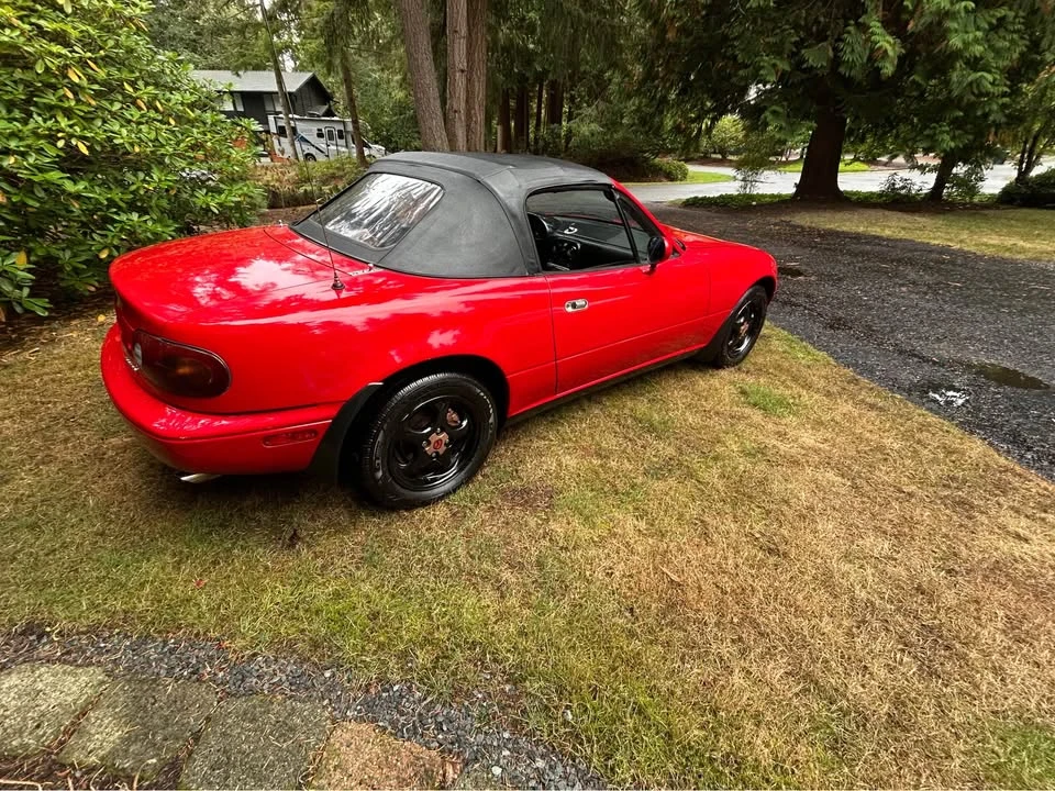 1992 Mazda NA MX-5 Miata - Image 7 of 8