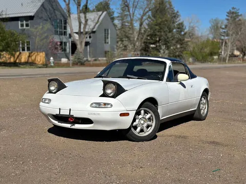 1992 Mazda MX-5 Miata SE Convertible