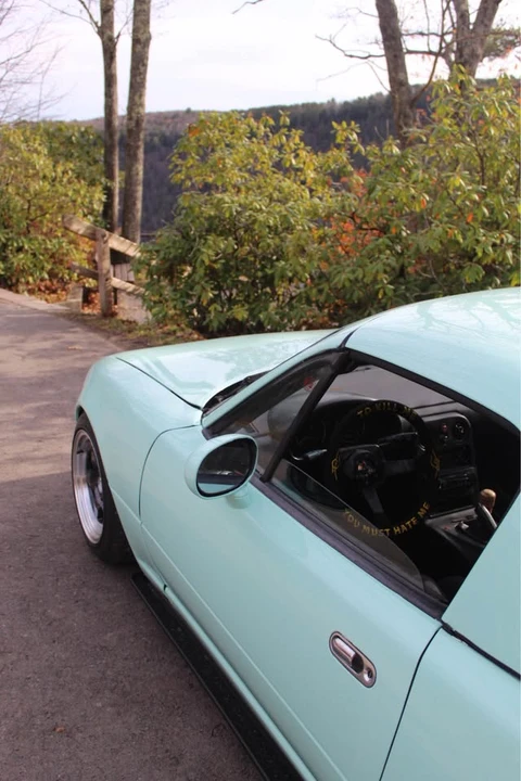 1992 Mazda NA MX-5 Miata - Image 4 of 10