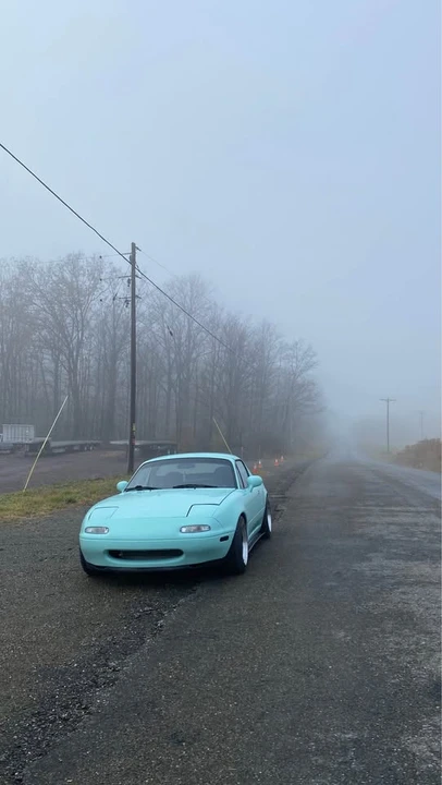 1992 Mazda NA MX-5 Miata - Image 8 of 10