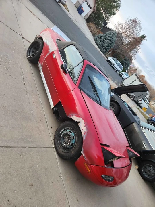 1992 Mazda NA MX-5 Miata - Image 2 of 9