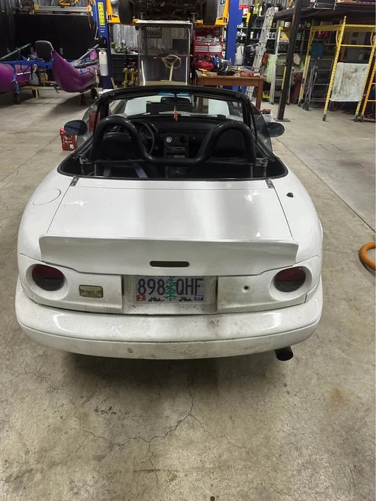 1992 Mazda NA MX-5 Miata - Image 3 of 9