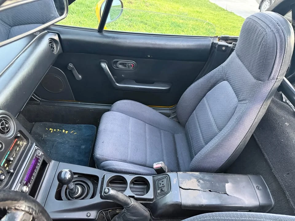1992 Mazda NA MX-5 Miata - Image 13 of 20