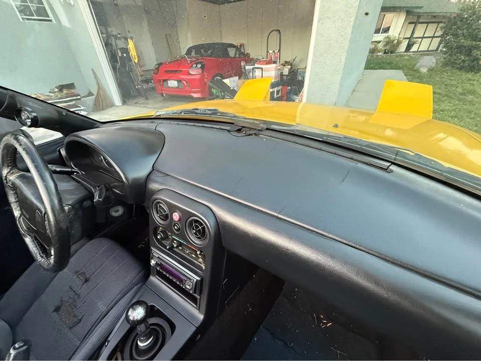 1992 Mazda NA MX-5 Miata - Image 9 of 20