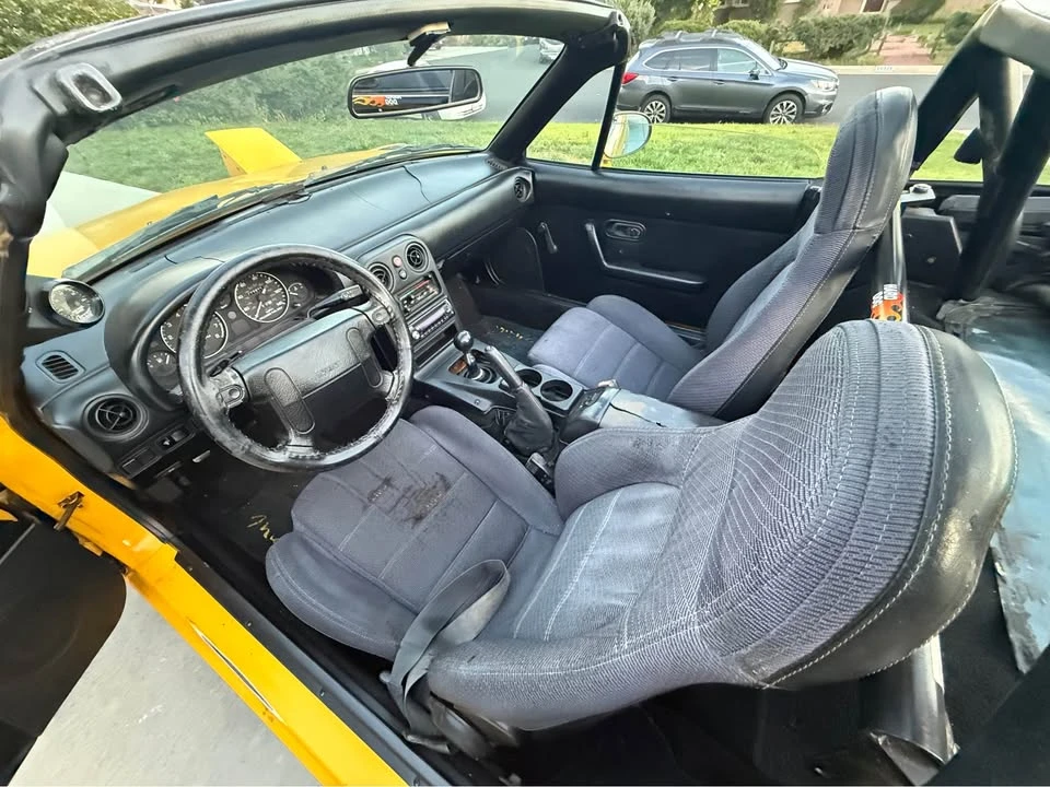 1992 Mazda NA MX-5 Miata - Image 12 of 20