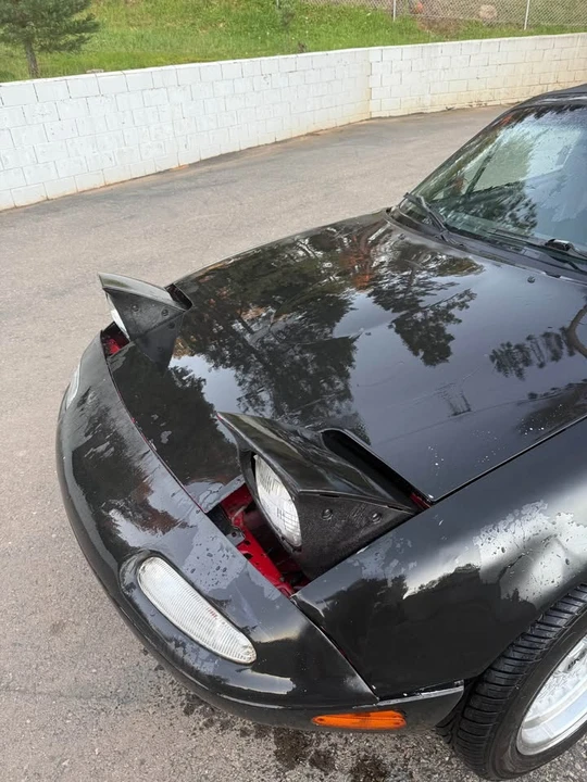 1992 Mazda NA MX-5 Miata - Image 5 of 15