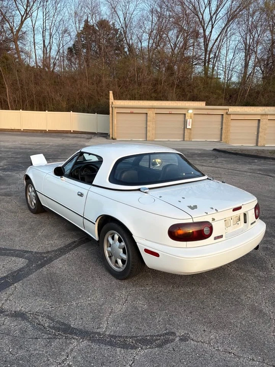 1992 Mazda NA MX-5 Miata - Image 11 of 11