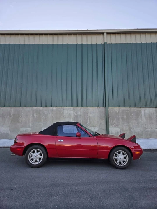 1992 Mazda NA MX-5 Miata - Image 4 of 9