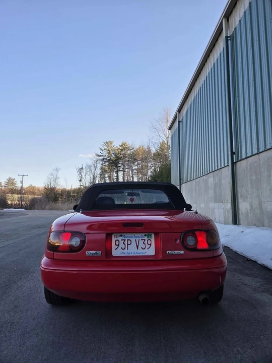 1992 Mazda NA MX-5 Miata - Image 6 of 9
