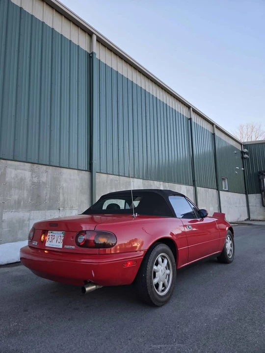 1992 Mazda NA MX-5 Miata - Image 3 of 9