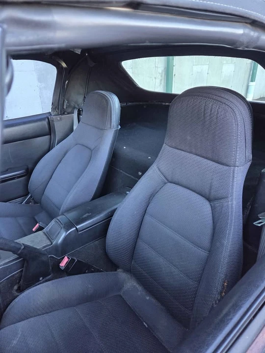 1992 Mazda NA MX-5 Miata - Image 9 of 9