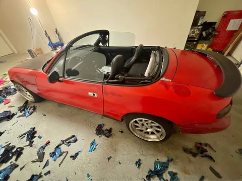1992 Mazda MX-5 Miata Sport Convertible