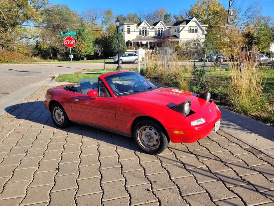 1992 Mazda NA MX-5 Miata - Image 2 of 14