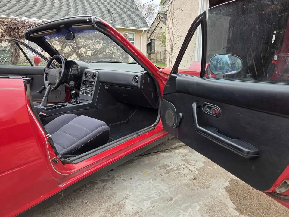 1992 Mazda NA MX-5 Miata - Image 8 of 14