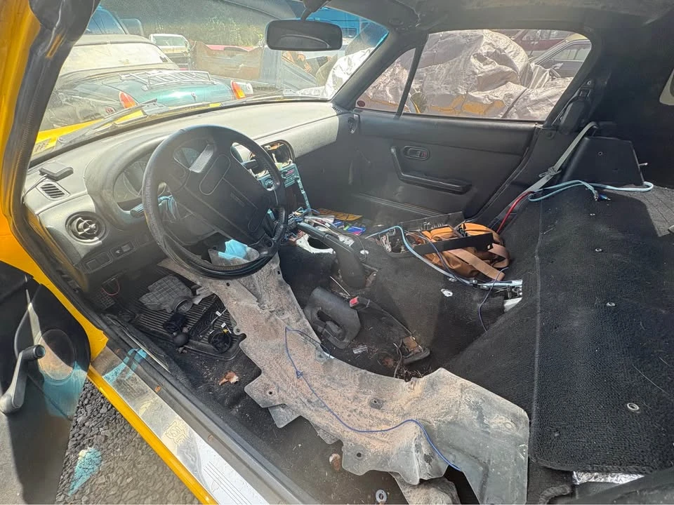 1992 Mazda NA MX-5 Miata - Image 4 of 8