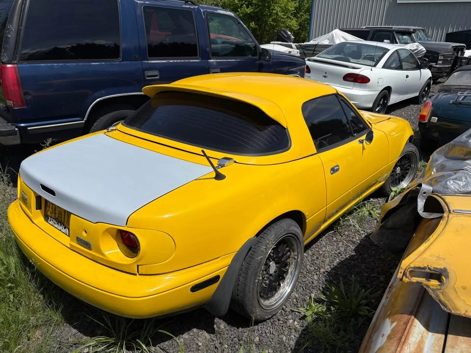 1992 Mazda NA MX-5 Miata - Image 3 of 8