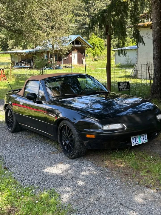 1992 Mazda NA MX-5 Miata - Image 2 of 12