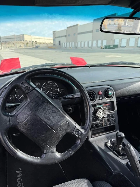 1992 Mazda NA MX-5 Miata - Image 10 of 19
