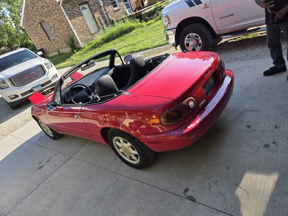 1992 Mazda NA MX-5 Miata - Image 6 of 9