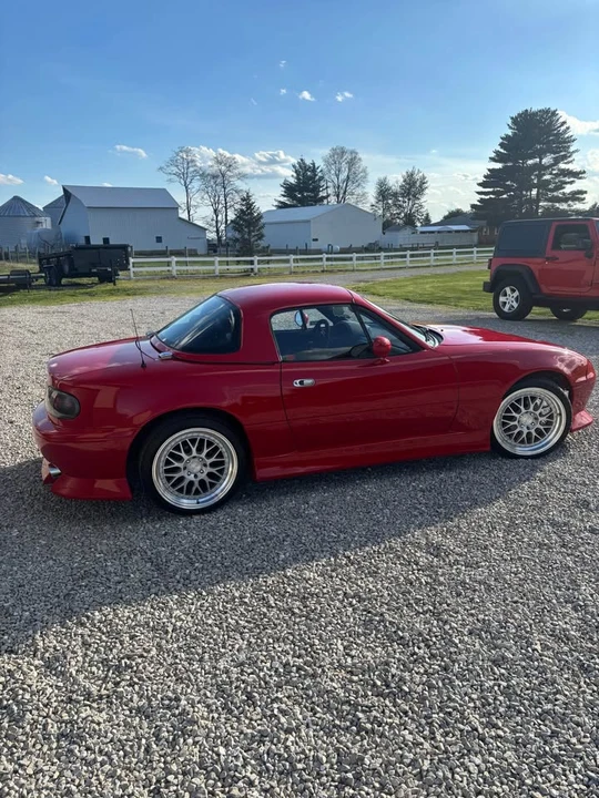 1992 Mazda NA MX-5 Miata - Image 2 of 20