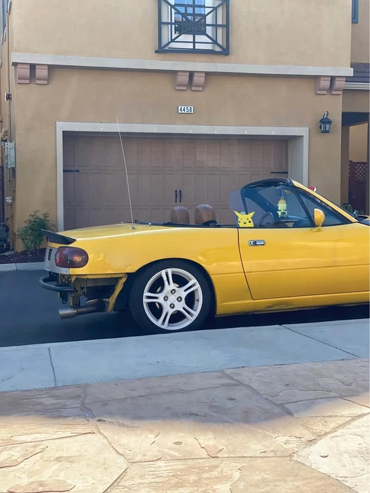 1992 Mazda NA MX-5 Miata - Image 11 of 17