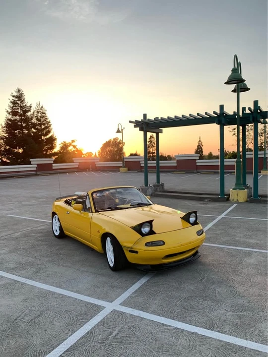 1992 Mazda NA MX-5 Miata - Image 3 of 17