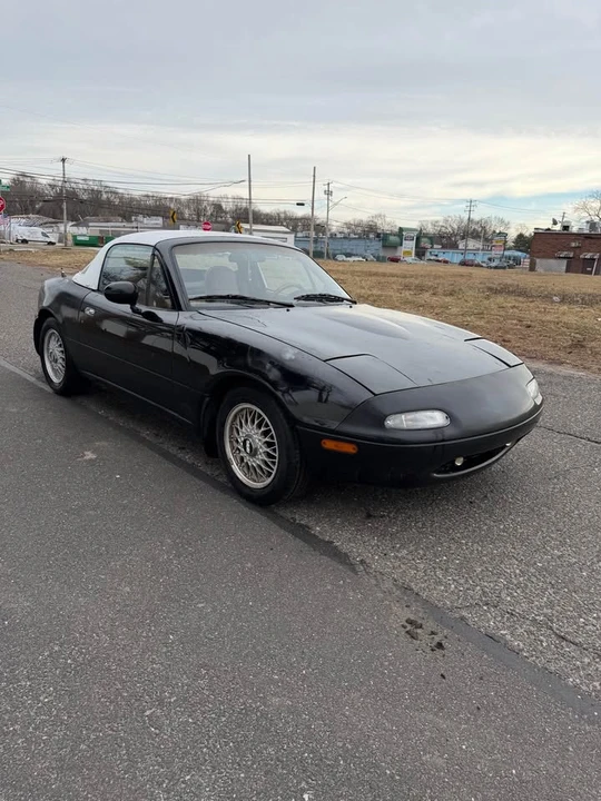 1992 Mazda NA MX-5 Miata - Image 2 of 13