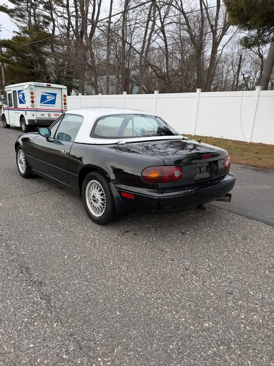 1992 Mazda NA MX-5 Miata - Image 4 of 13