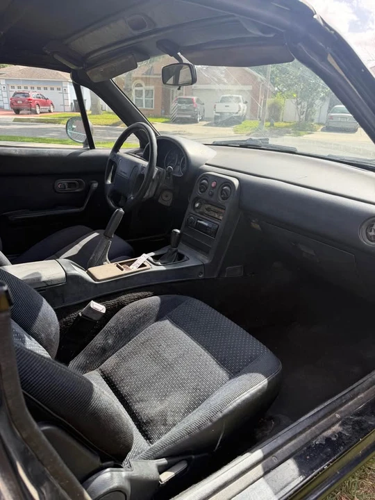 1992 Mazda NA MX-5 Miata - Image 10 of 13