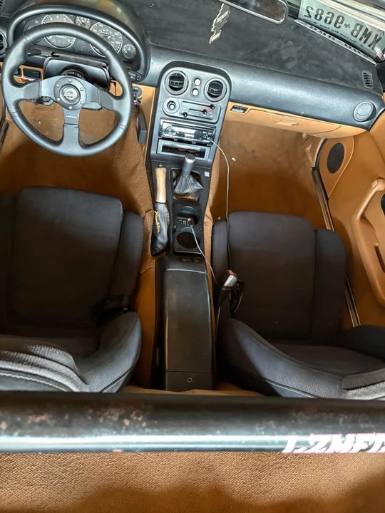 1992 Mazda NA MX-5 Miata - Image 4 of 6