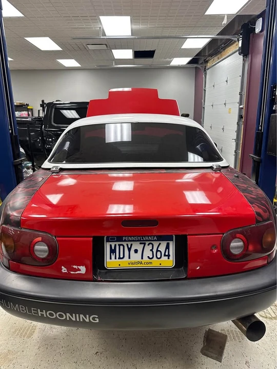 1992 Mazda NA MX-5 Miata - Image 8 of 15