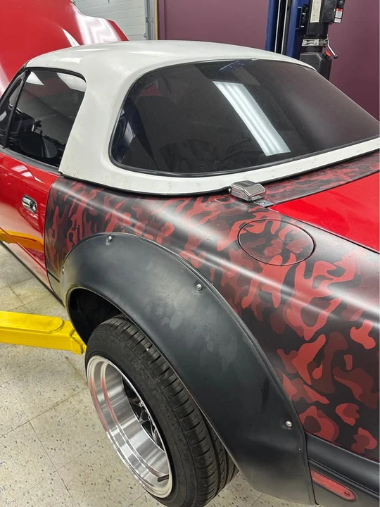 1992 Mazda NA MX-5 Miata - Image 10 of 15