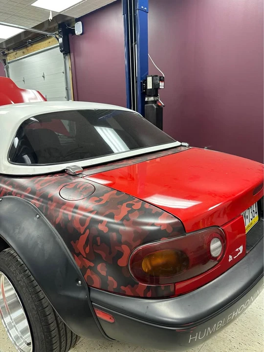 1992 Mazda NA MX-5 Miata - Image 9 of 15