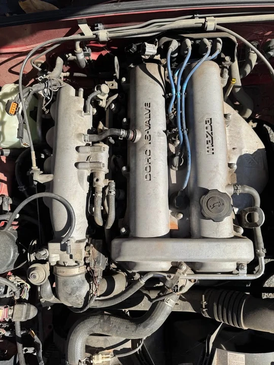 1992 Mazda NA MX-5 Miata - Image 11 of 13