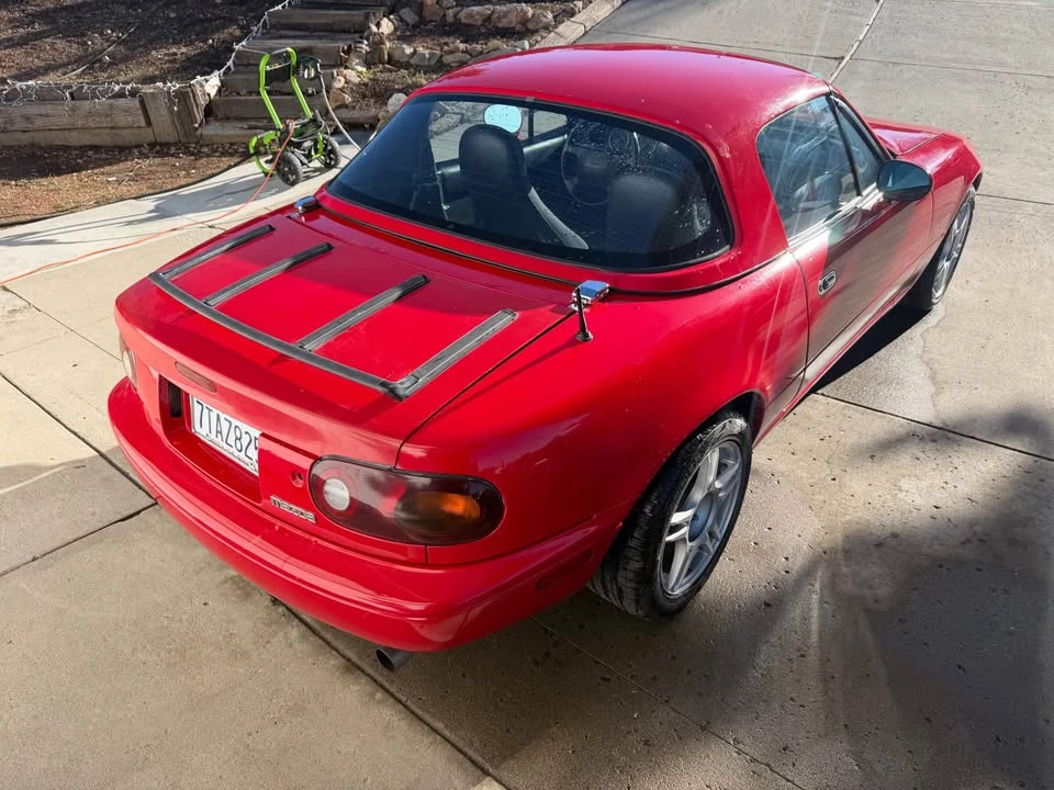 1992 Mazda NA MX-5 Miata - Image 5 of 15