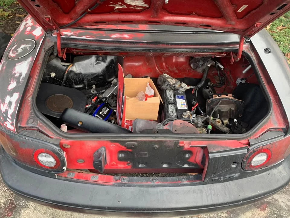 1992 Mazda NA MX-5 Miata - Image 9 of 11