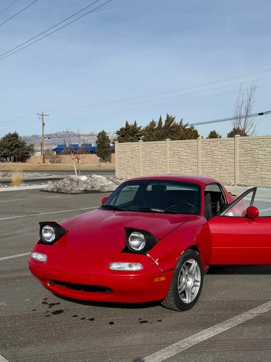 1992 Mazda NA MX-5 Miata - Image 8 of 18