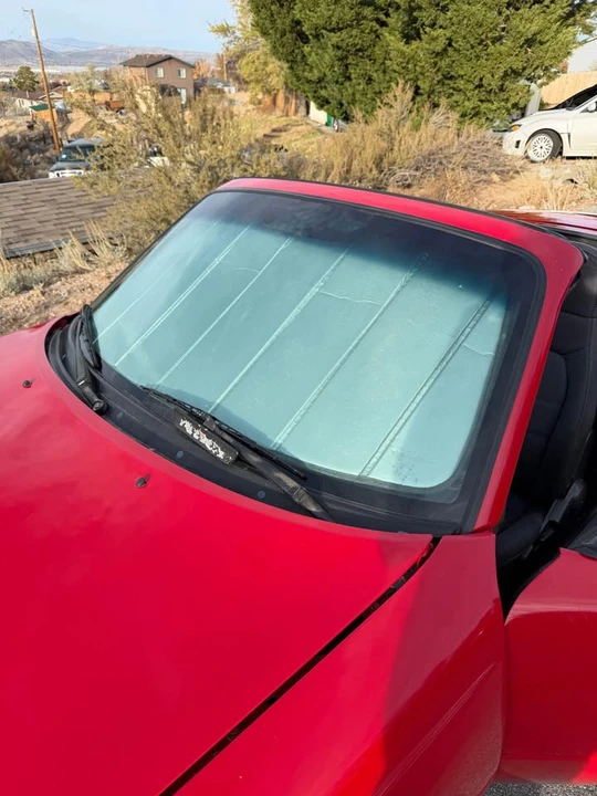 1992 Mazda NA MX-5 Miata - Image 15 of 18