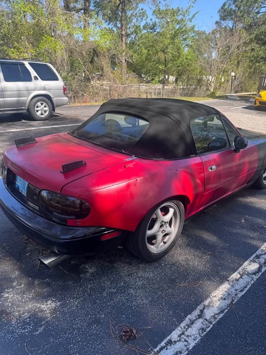1992 Mazda NA MX-5 Miata - Image 9 of 15