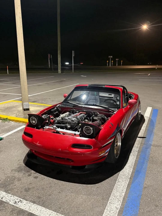 1992 Mazda NA MX-5 Miata - Image 5 of 5