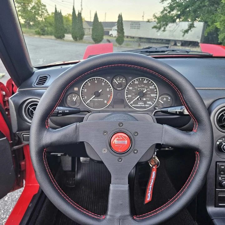 1992 Mazda NA MX-5 Miata - Image 2 of 20