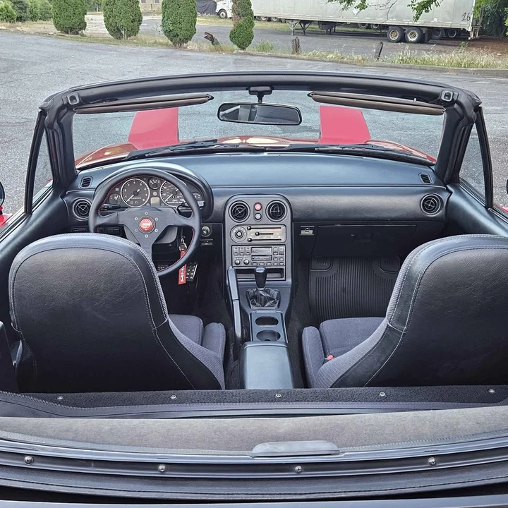 1992 Mazda NA MX-5 Miata - Image 13 of 20