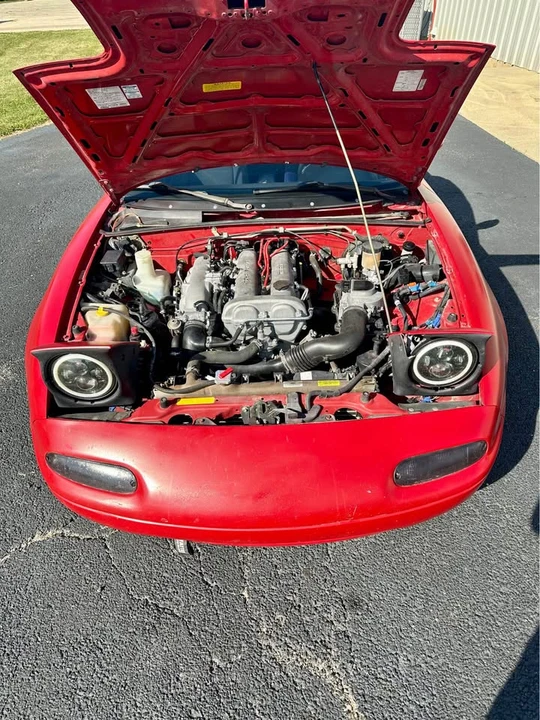 1992 Mazda NA MX-5 Miata - Image 4 of 12