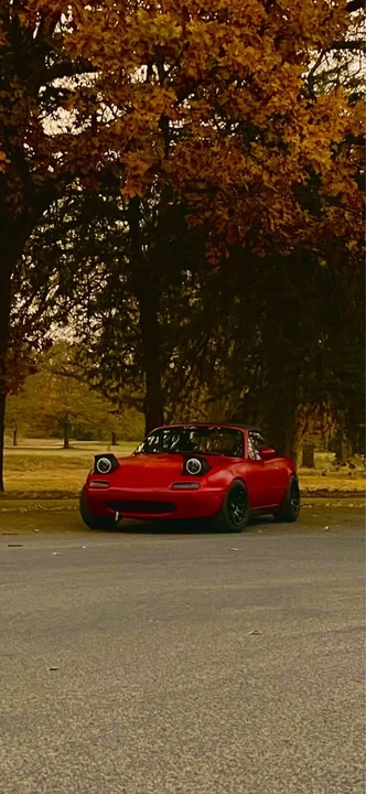 1992 Mazda NA MX-5 Miata - Image 2 of 12